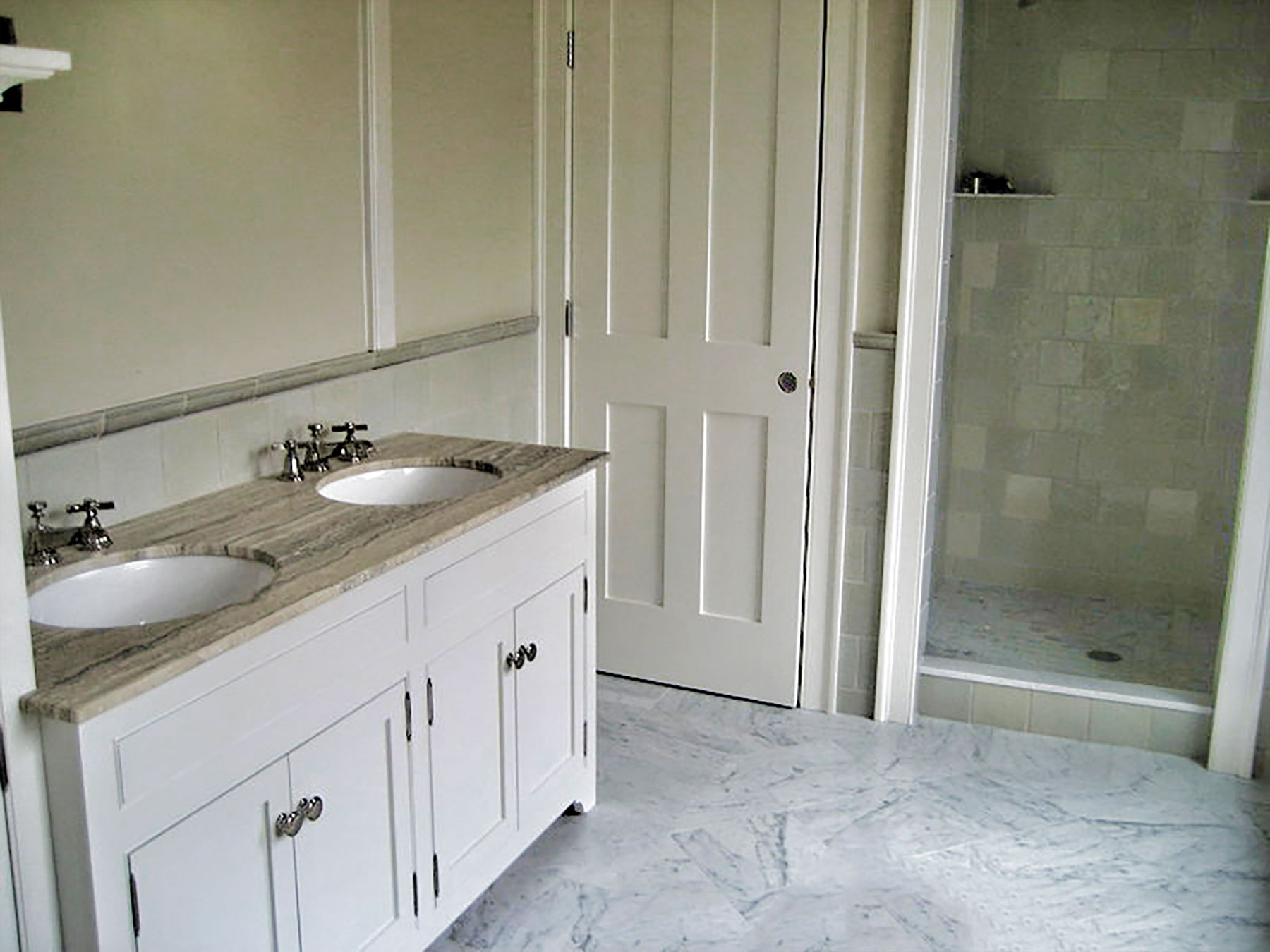 carpenter-construction-home-builder-newtown-ct-bathrooms-12-web