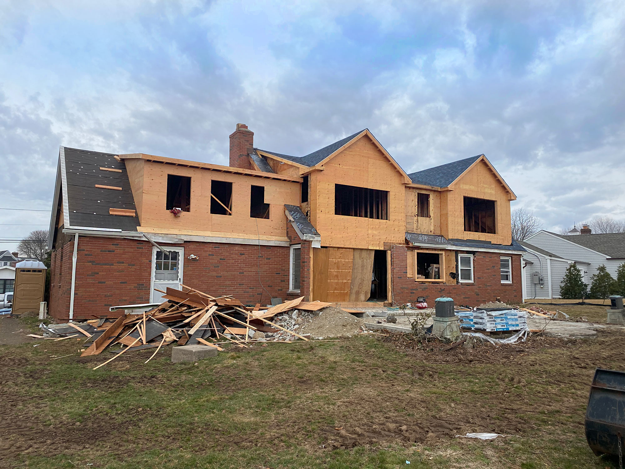 carpenter-construction-milford-remodeling-2021-10